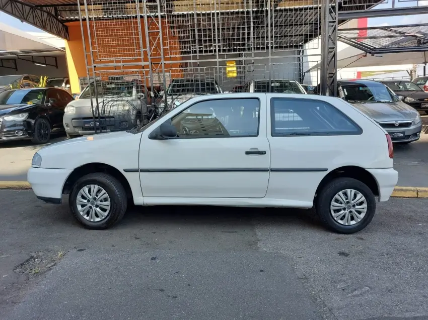 VOLKSWAGEN Gol - Foto