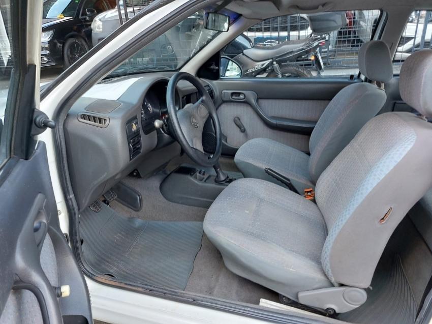 VOLKSWAGEN Gol - Foto