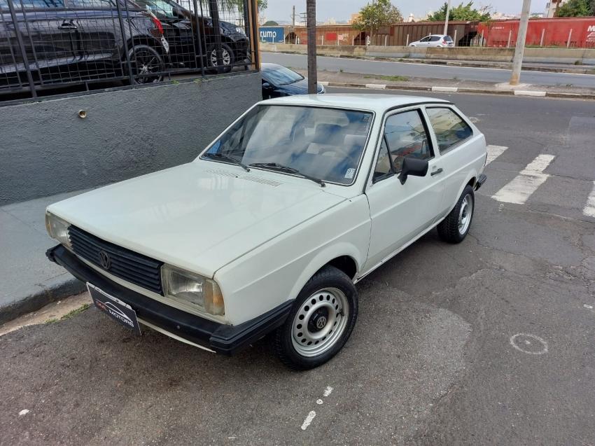 VOLKSWAGEN Gol