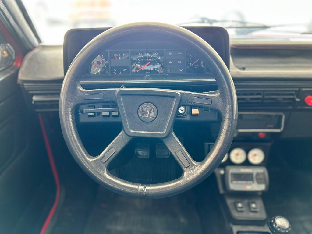 VOLKSWAGEN Gol - Foto