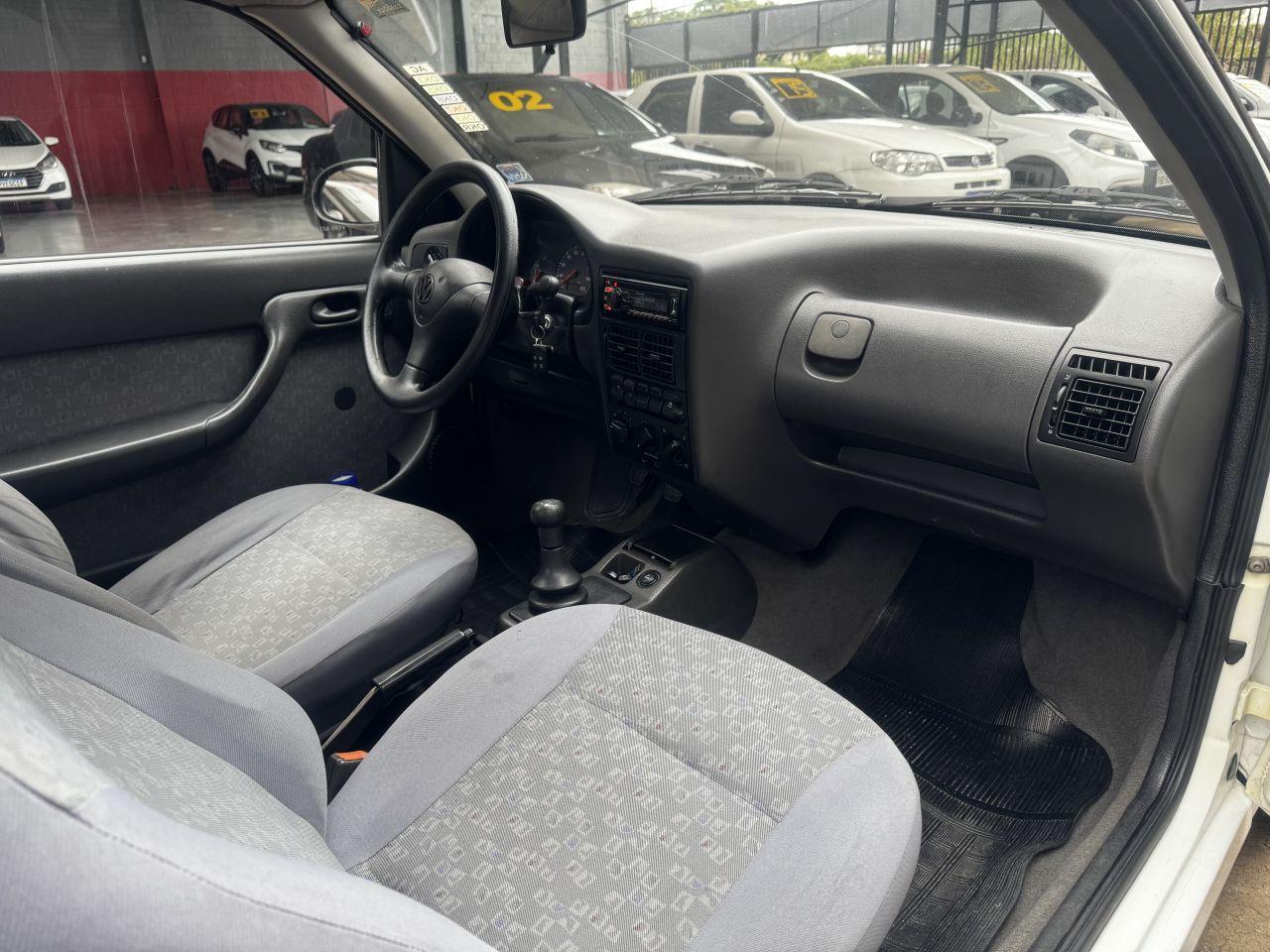 VOLKSWAGEN Gol - Foto