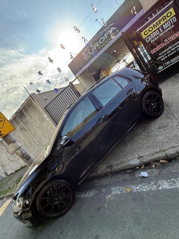VOLKSWAGEN Golf - Miniatura