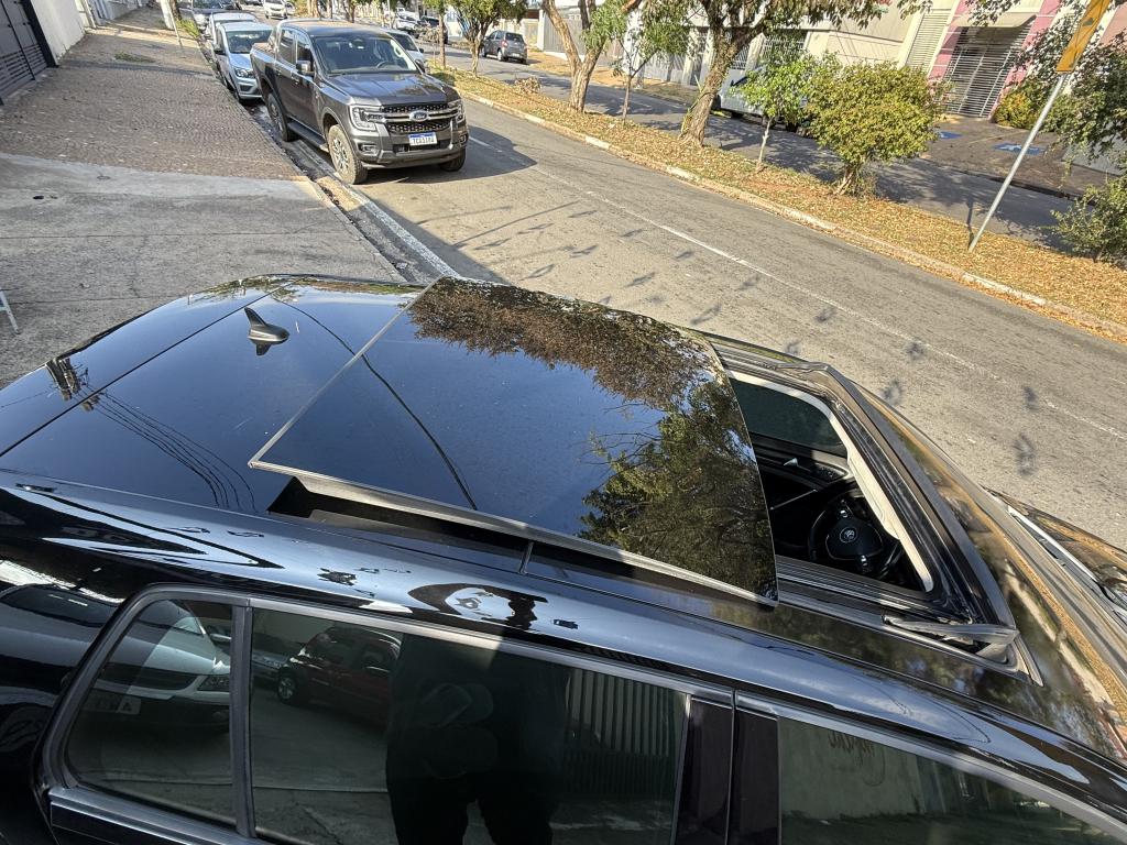 VOLKSWAGEN Golf - Foto