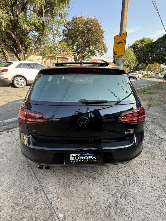 VOLKSWAGEN Golf - Miniatura
