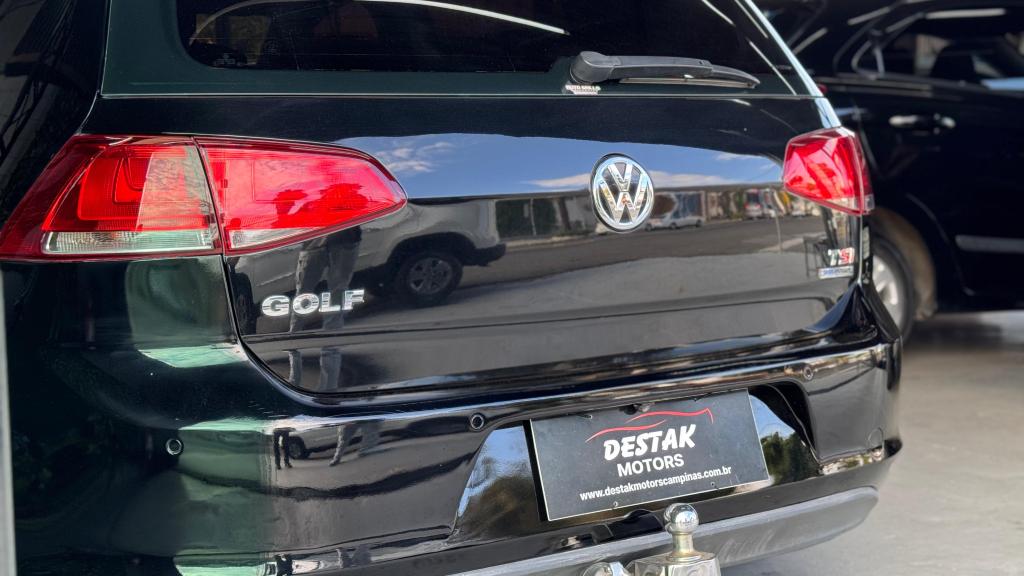 VOLKSWAGEN Golf - Foto