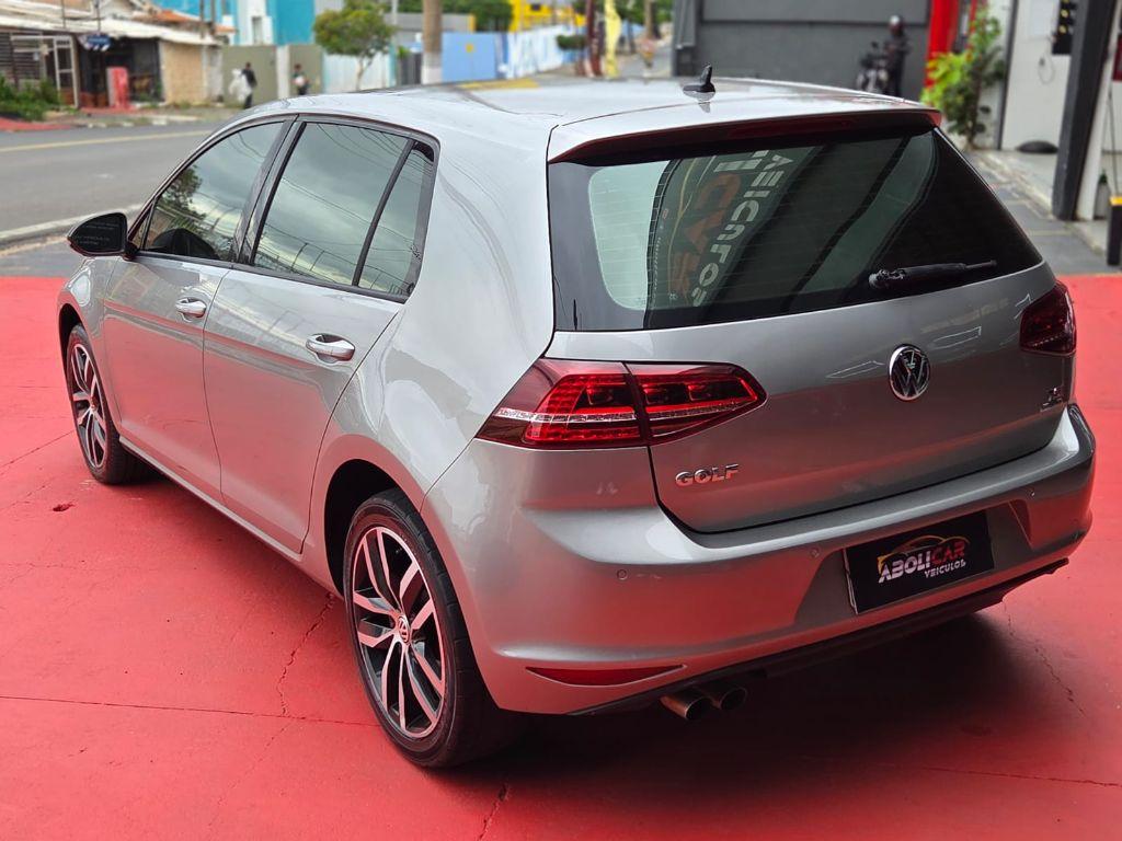 VOLKSWAGEN Golf - Foto