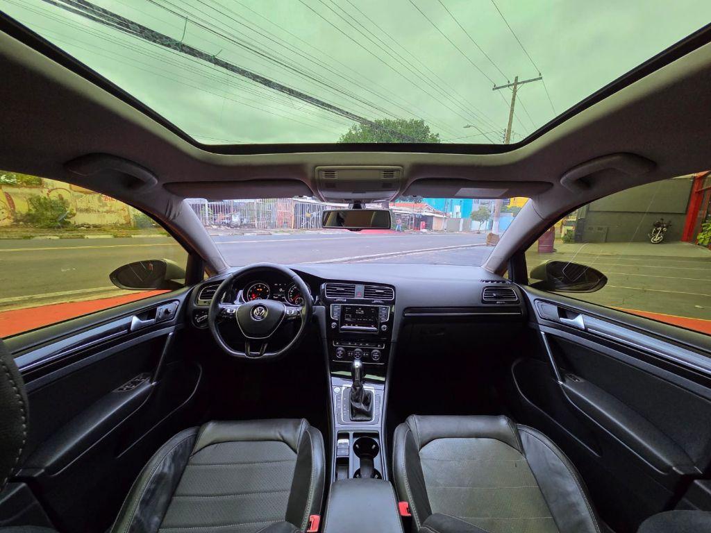 VOLKSWAGEN Golf - Foto