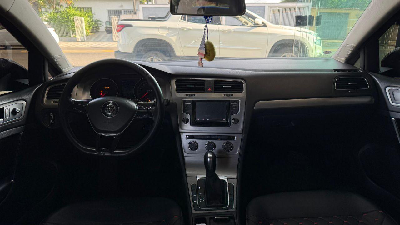 VOLKSWAGEN Golf - Foto