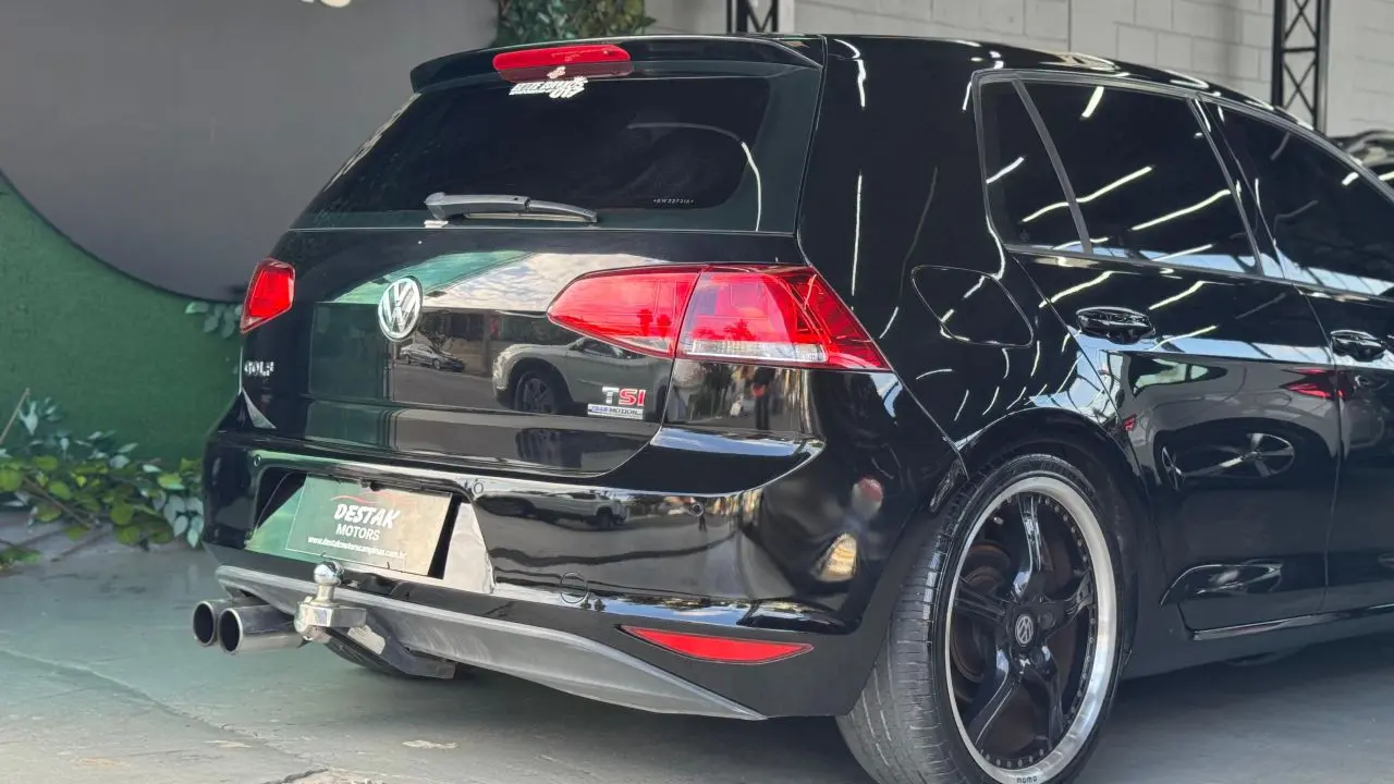 VOLKSWAGEN Golf - Foto