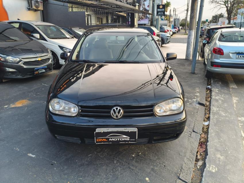 VOLKSWAGEN Golf - Foto