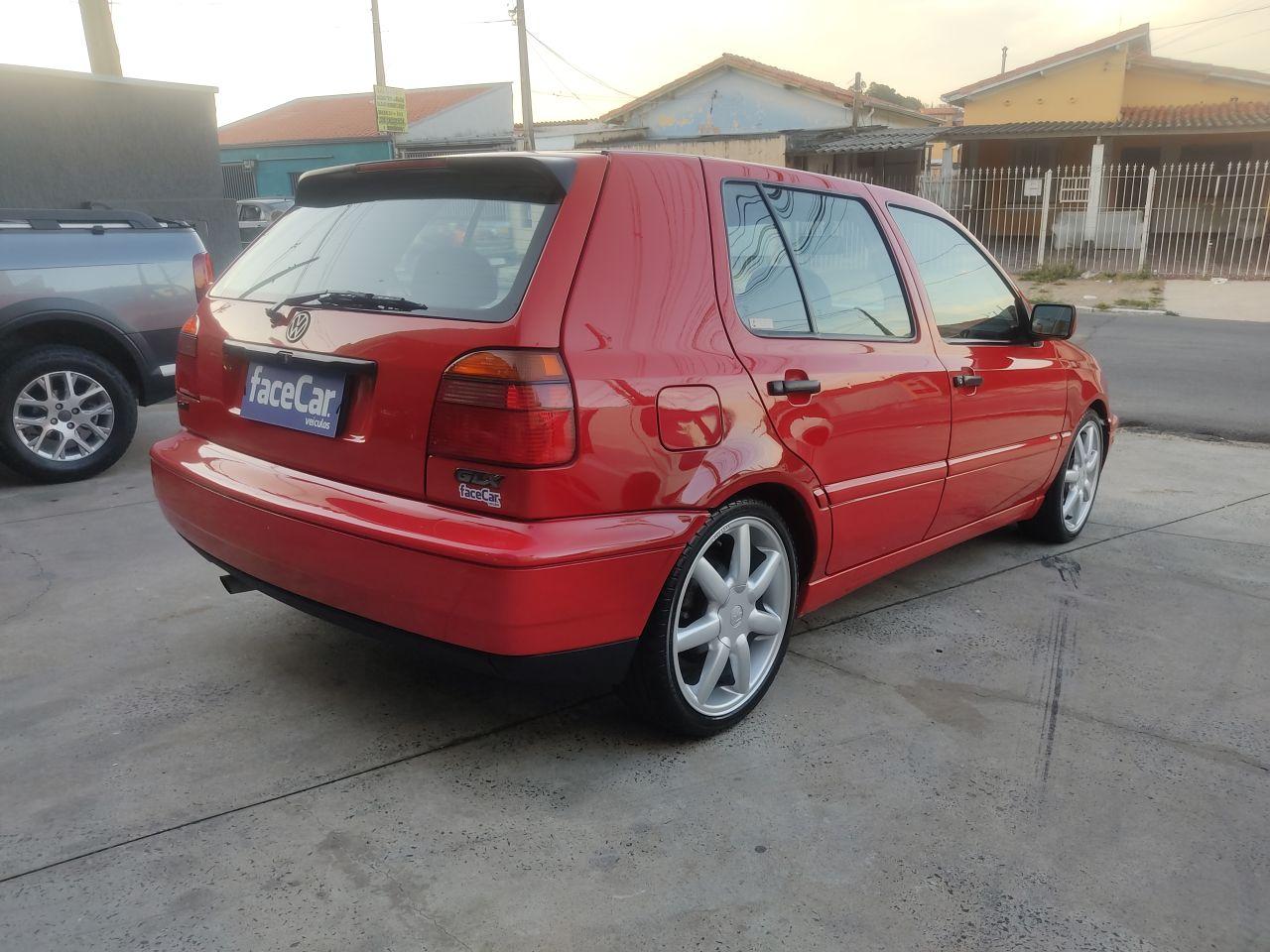 VOLKSWAGEN Golf - Foto