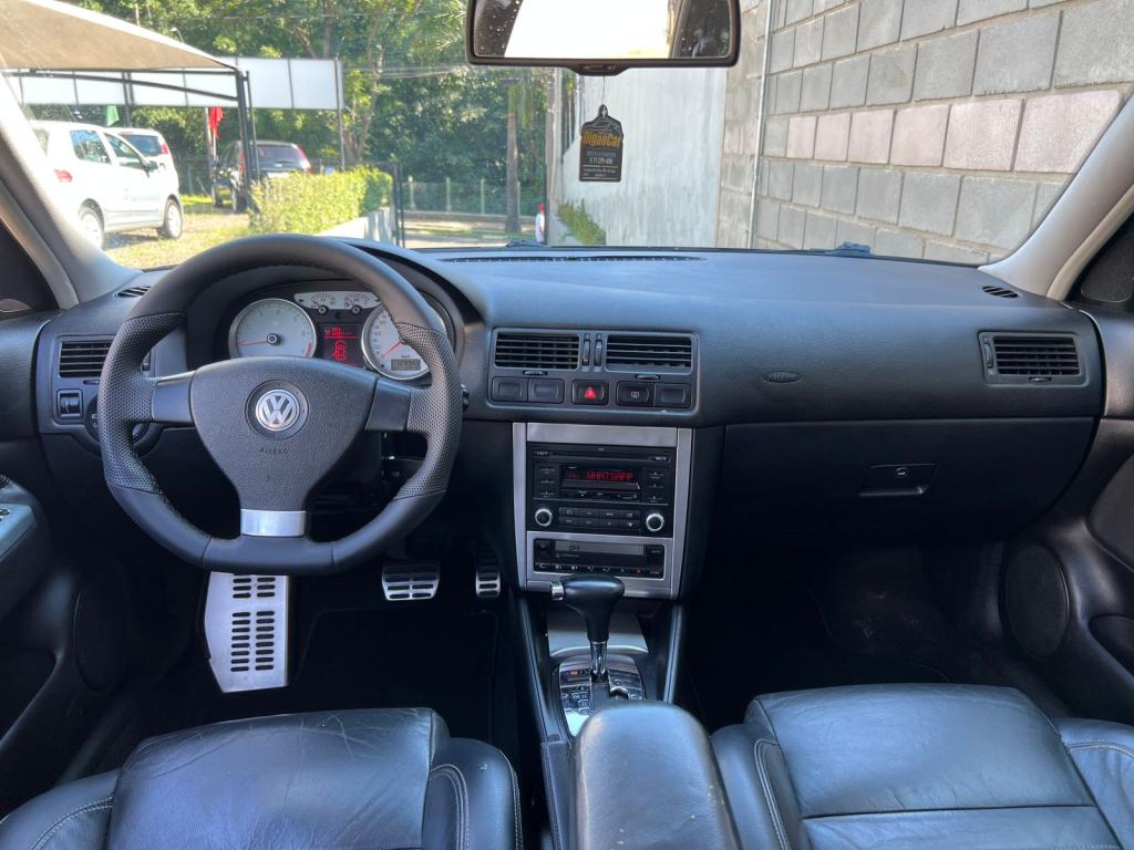 VOLKSWAGEN Golf - Foto