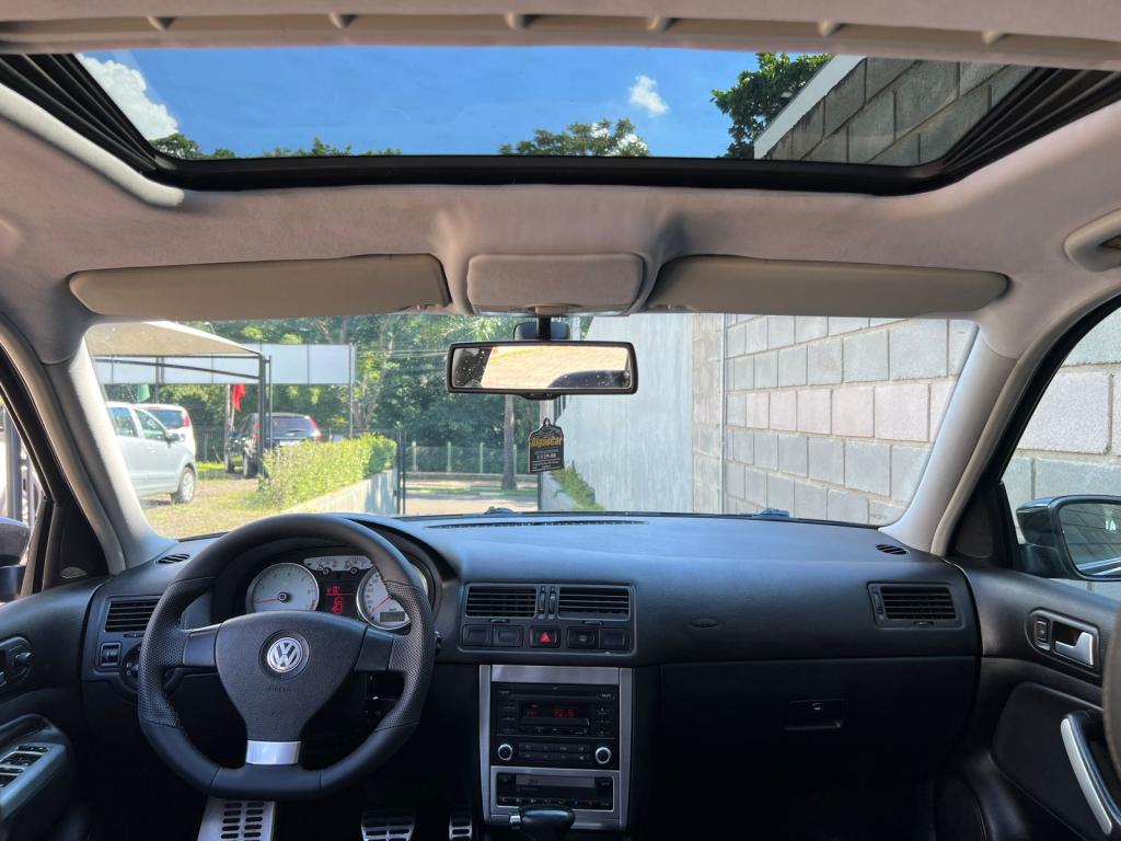 VOLKSWAGEN Golf - Foto