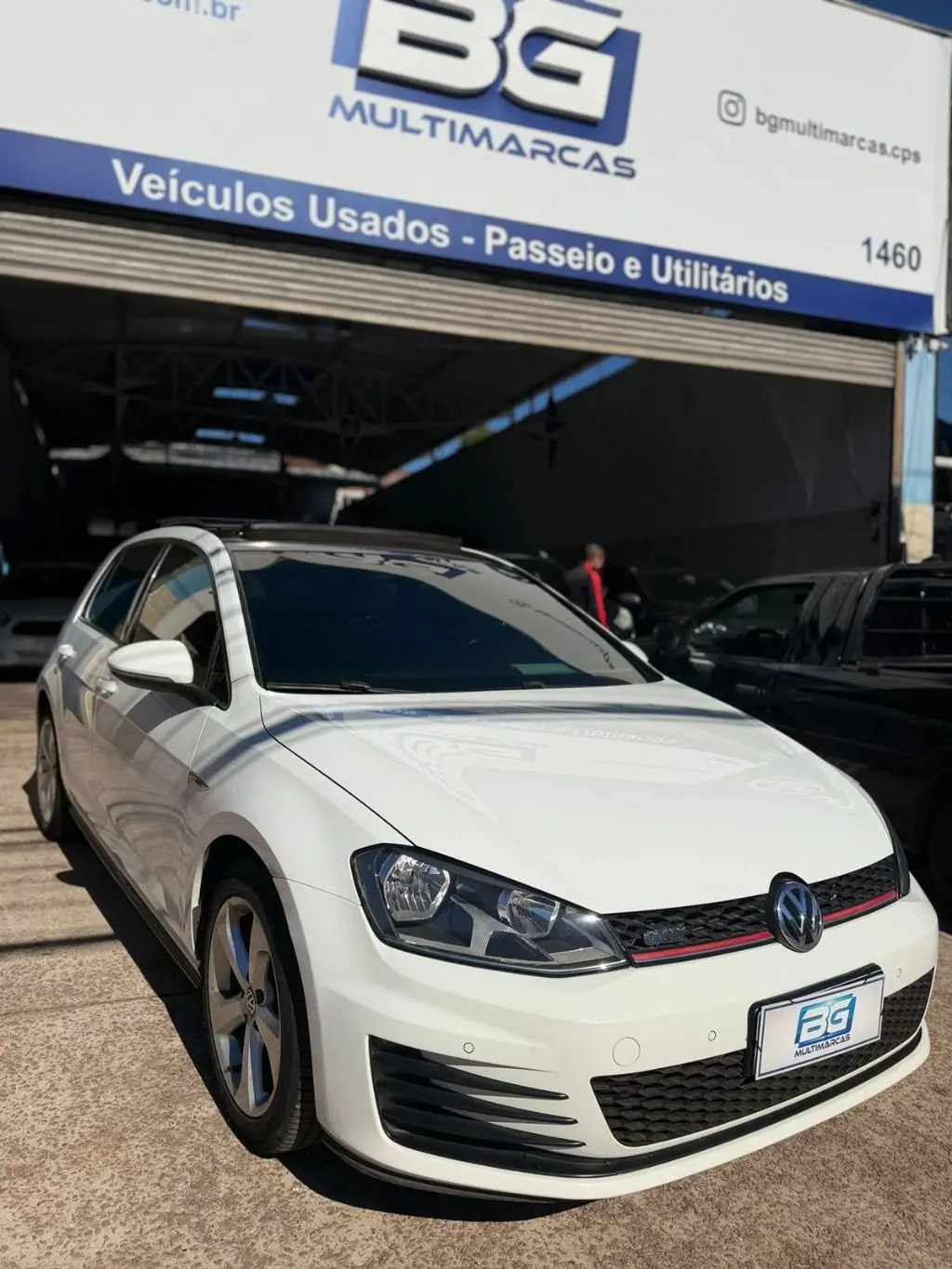 VOLKSWAGEN Golf - Foto