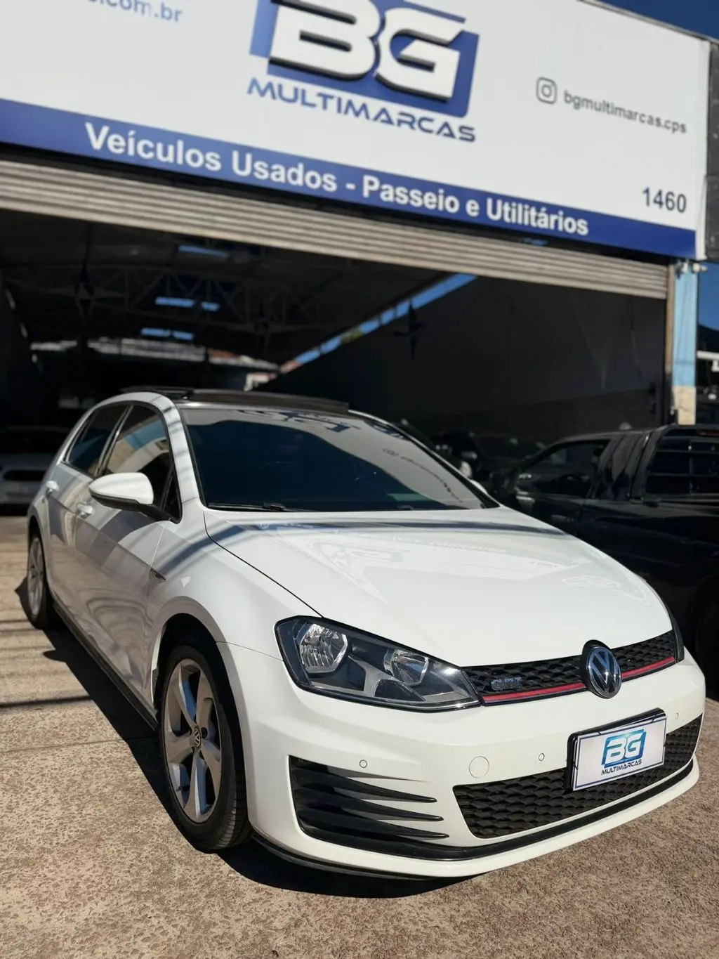 VOLKSWAGEN Golf - Foto