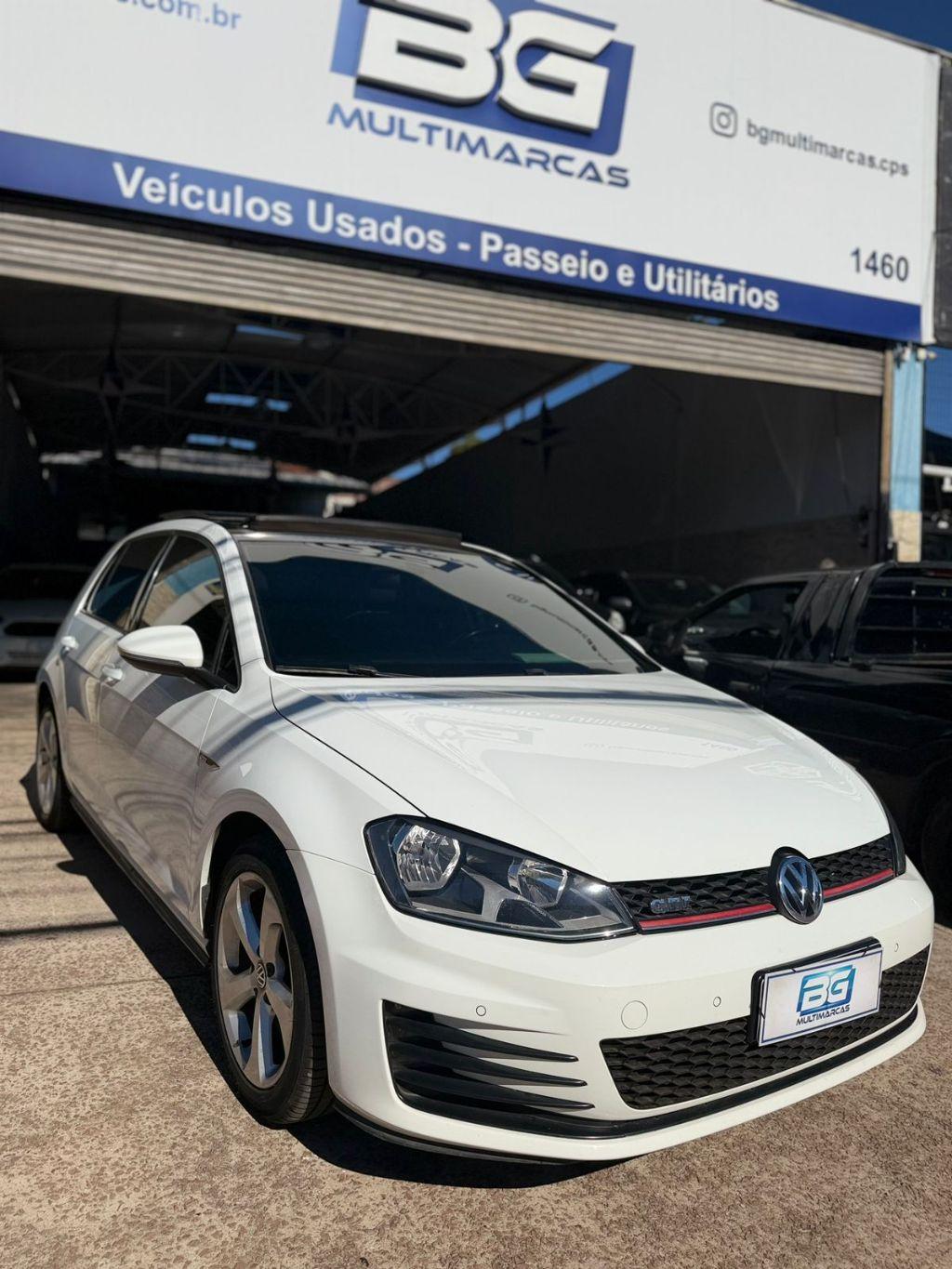 VOLKSWAGEN Golf - Foto