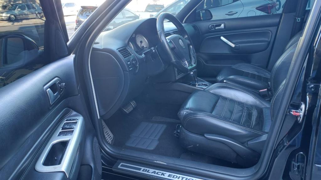 VOLKSWAGEN Golf - Foto