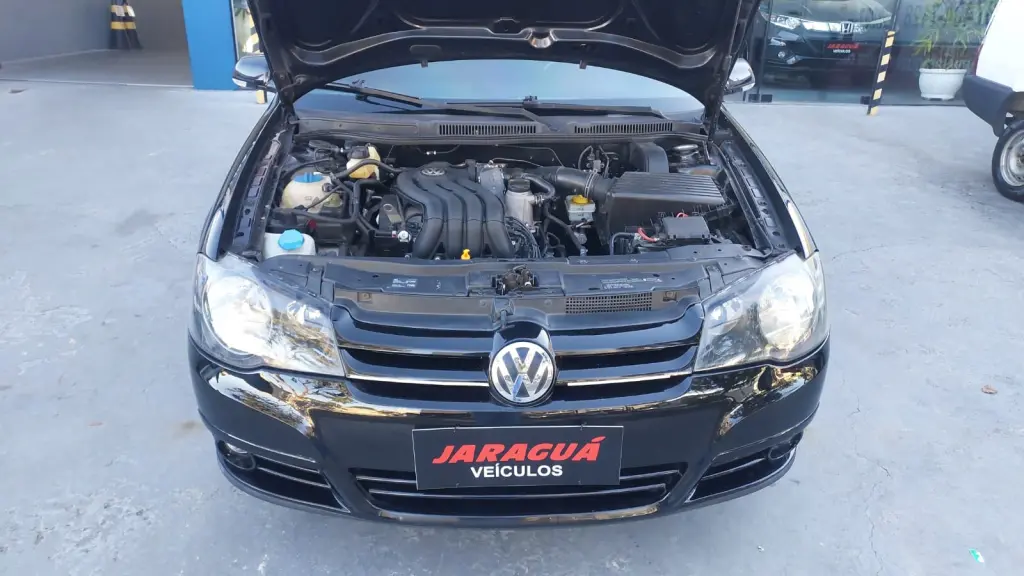VOLKSWAGEN Golf - Foto