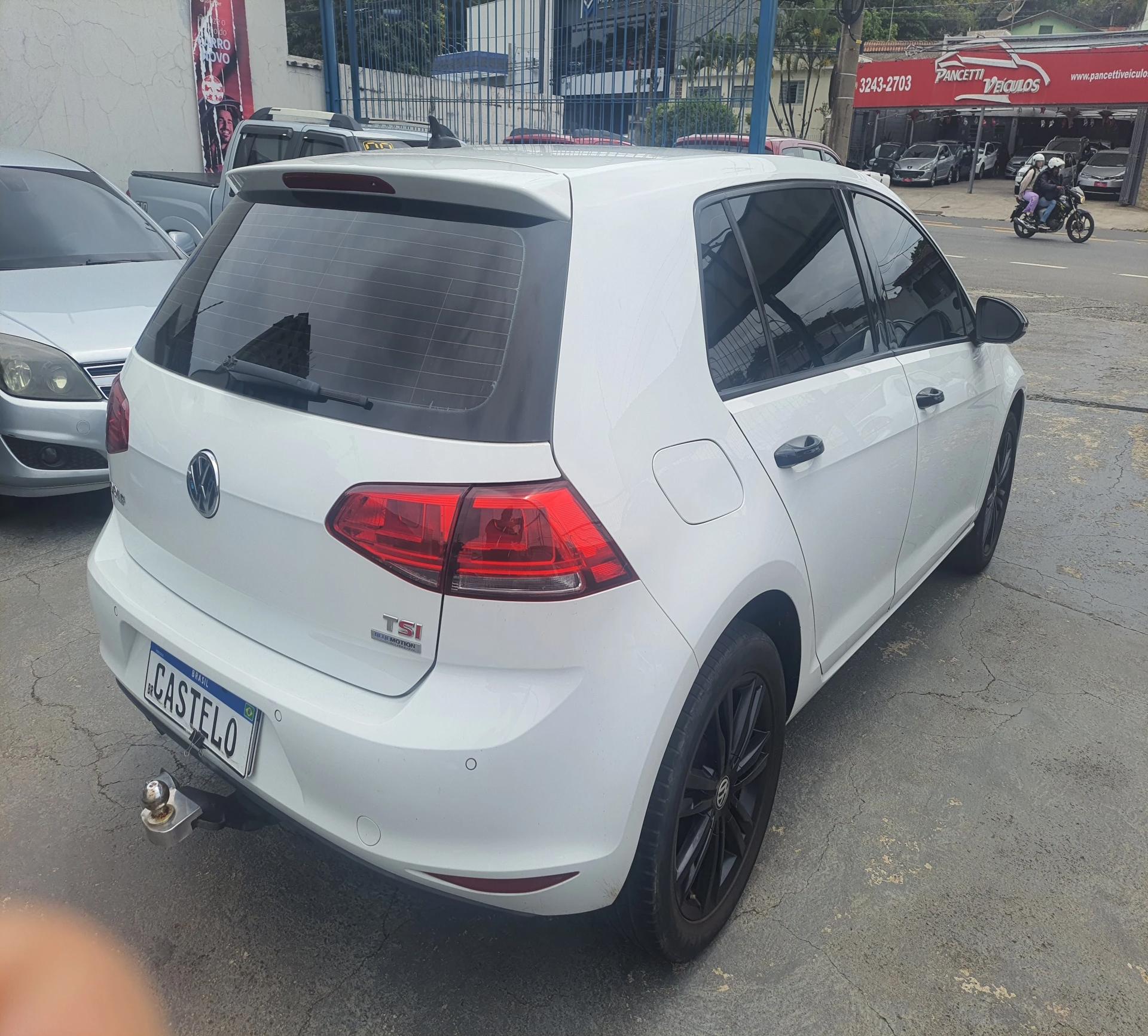 VOLKSWAGEN Golf - Foto