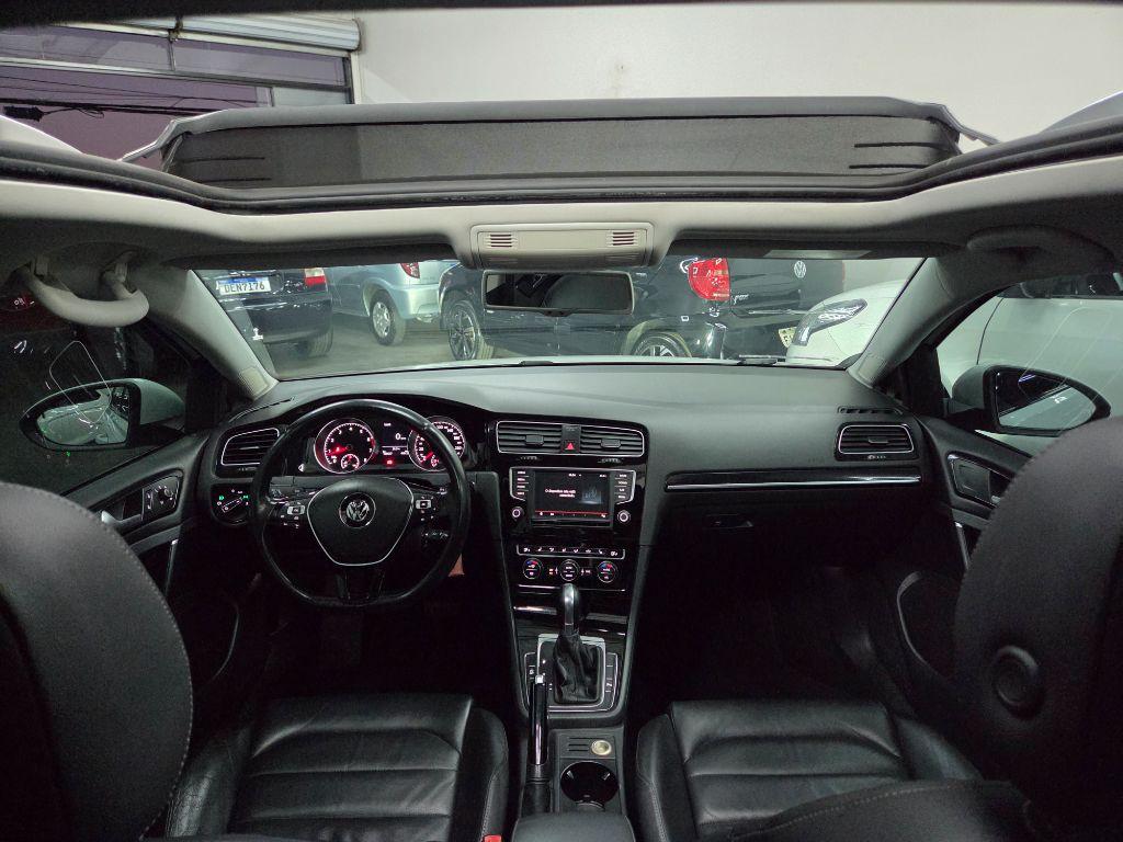 VOLKSWAGEN Golf Variant - Foto