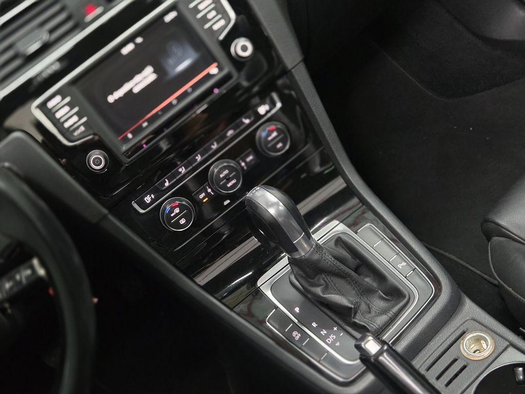 VOLKSWAGEN Golf Variant - Foto