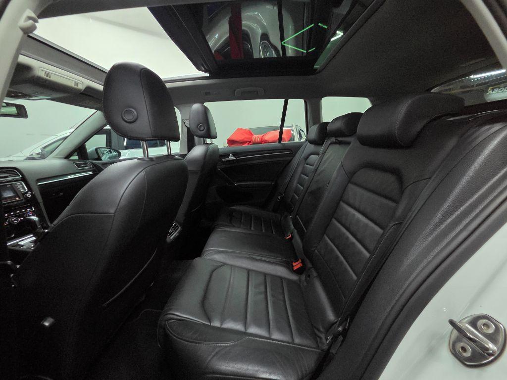 VOLKSWAGEN Golf Variant - Foto