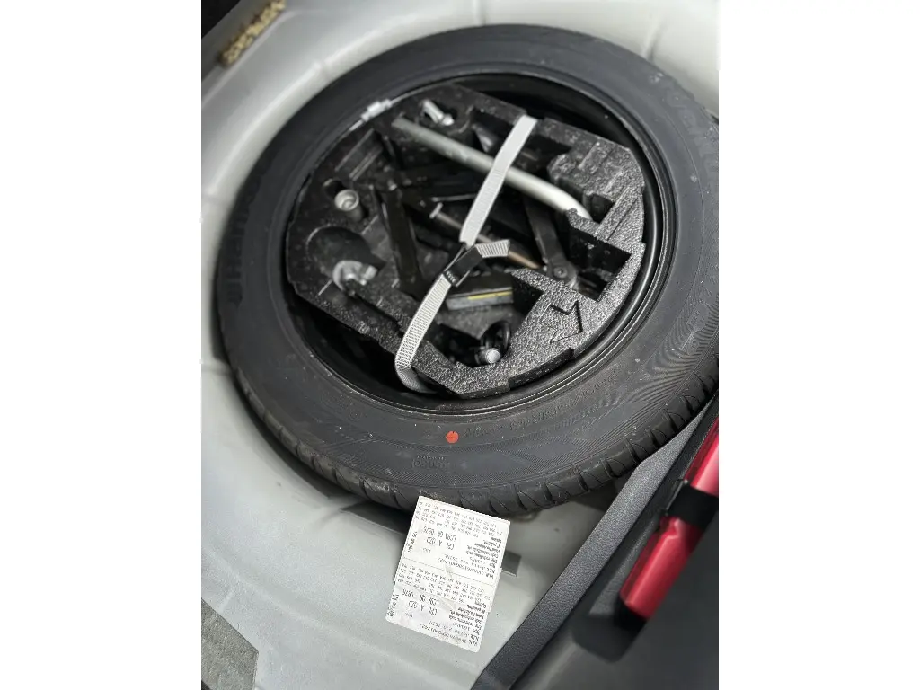 VOLKSWAGEN Jetta - Foto