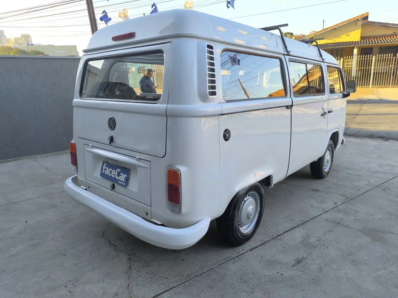 VOLKSWAGEN Kombi - Foto