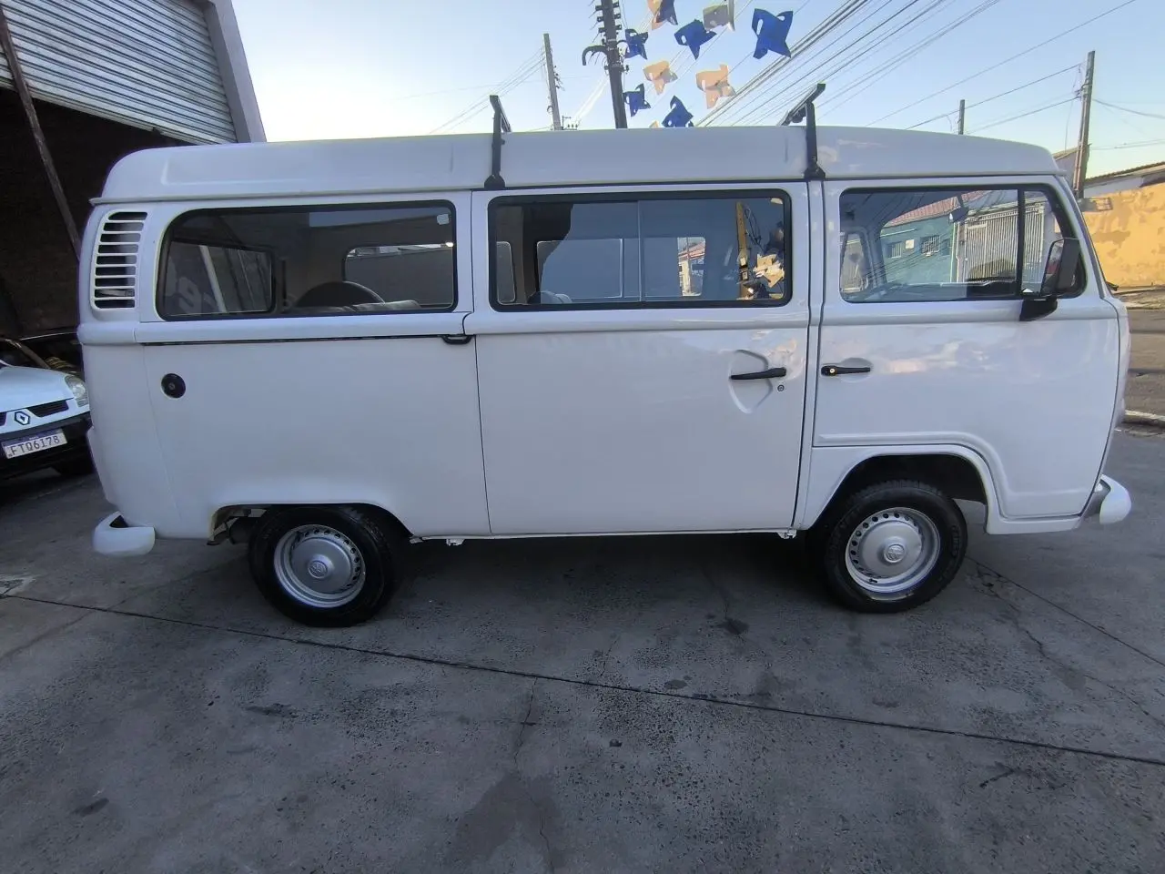 VOLKSWAGEN Kombi - Foto