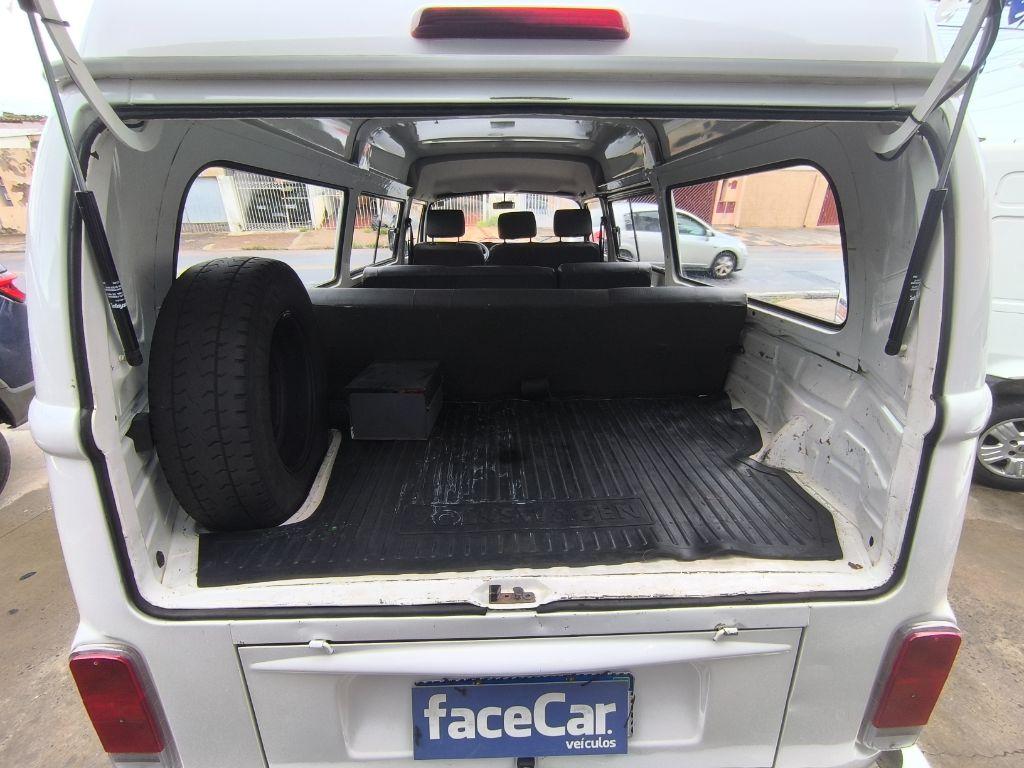 VOLKSWAGEN Kombi - Foto