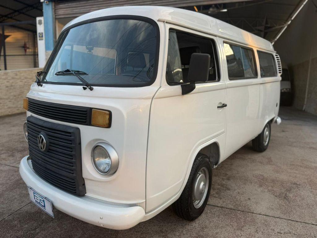 VOLKSWAGEN Kombi - Foto