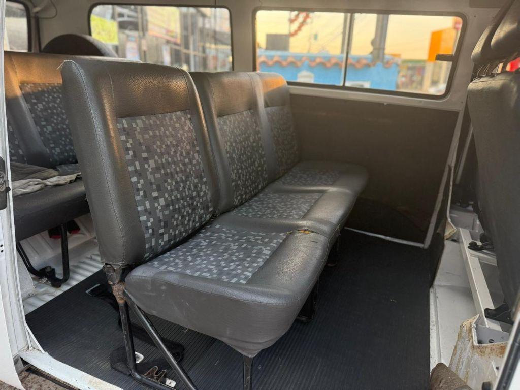 VOLKSWAGEN Kombi - Foto