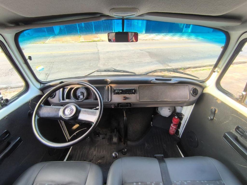 VOLKSWAGEN Kombi - Foto