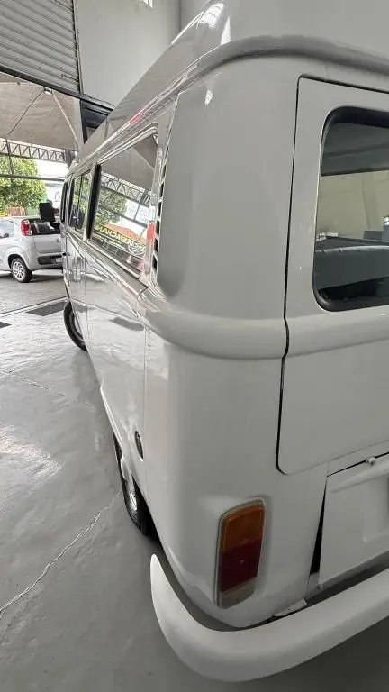 VOLKSWAGEN Kombi - Foto