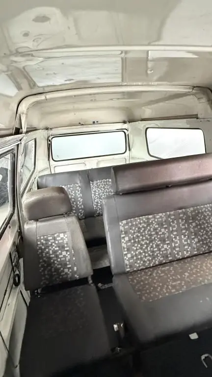 VOLKSWAGEN Kombi - Foto