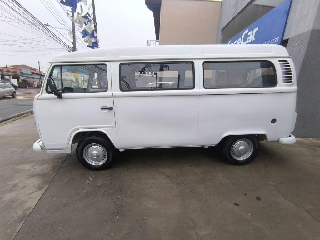 VOLKSWAGEN Kombi - Foto
