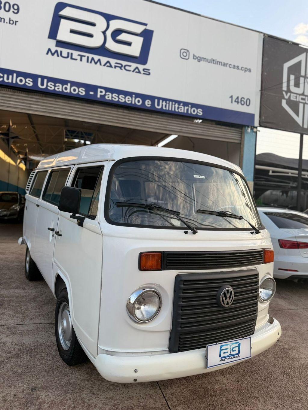 VOLKSWAGEN Kombi - Foto