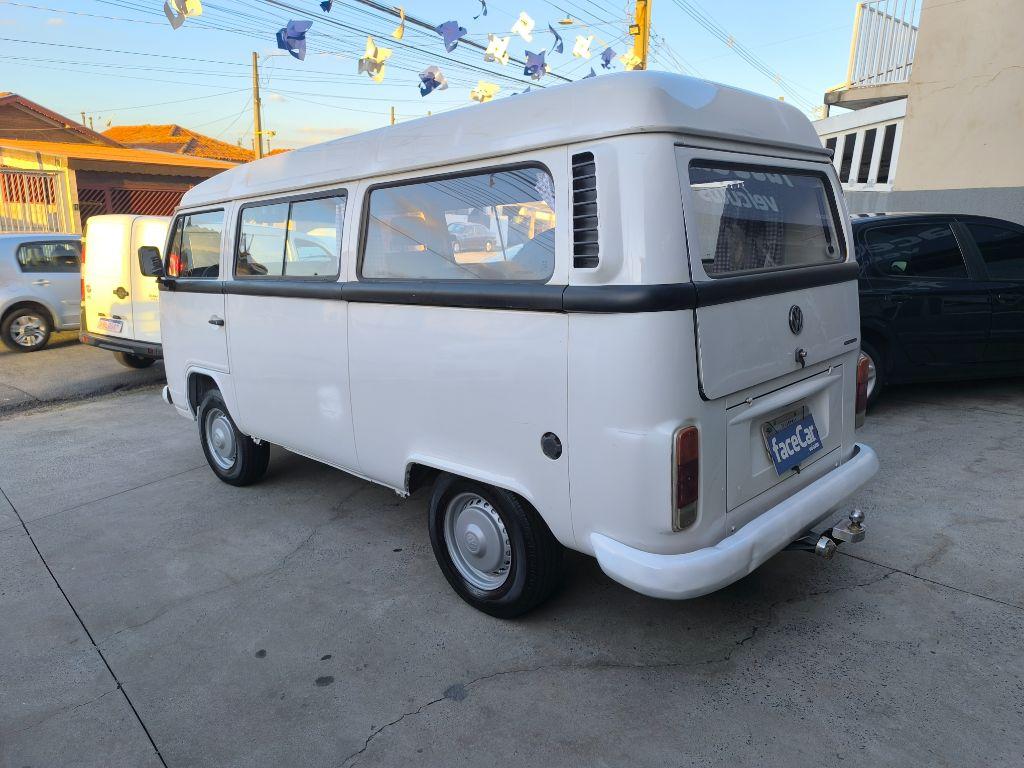 VOLKSWAGEN Kombi - Foto