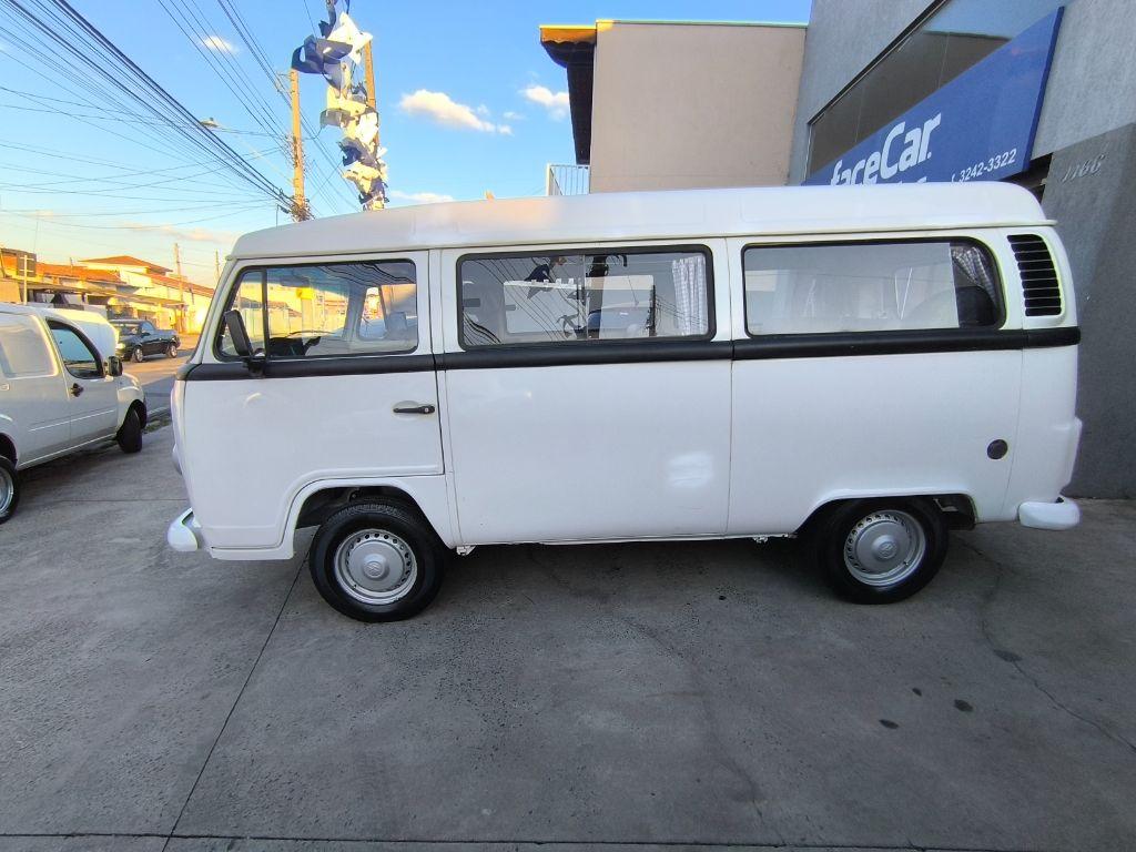 VOLKSWAGEN Kombi - Foto