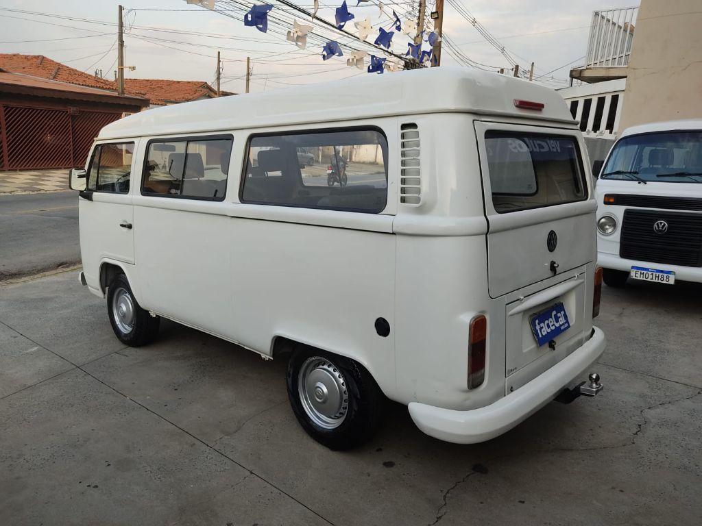 VOLKSWAGEN Kombi - Foto