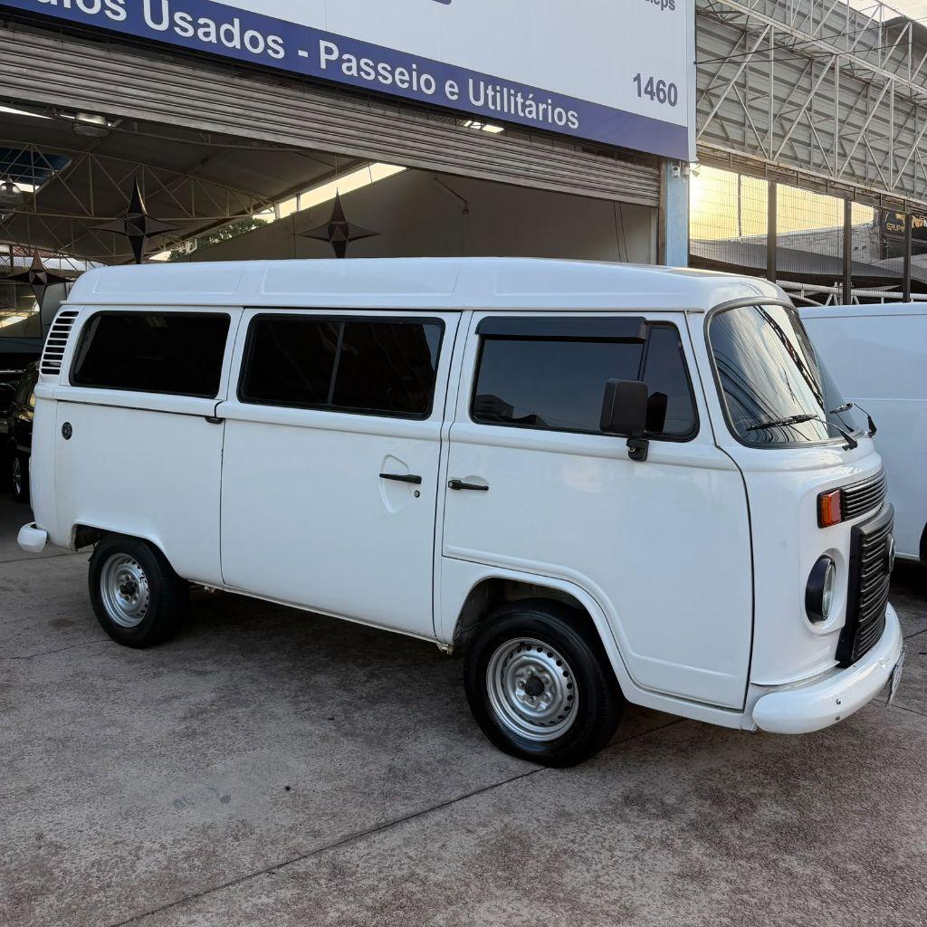 VOLKSWAGEN Kombi - Foto