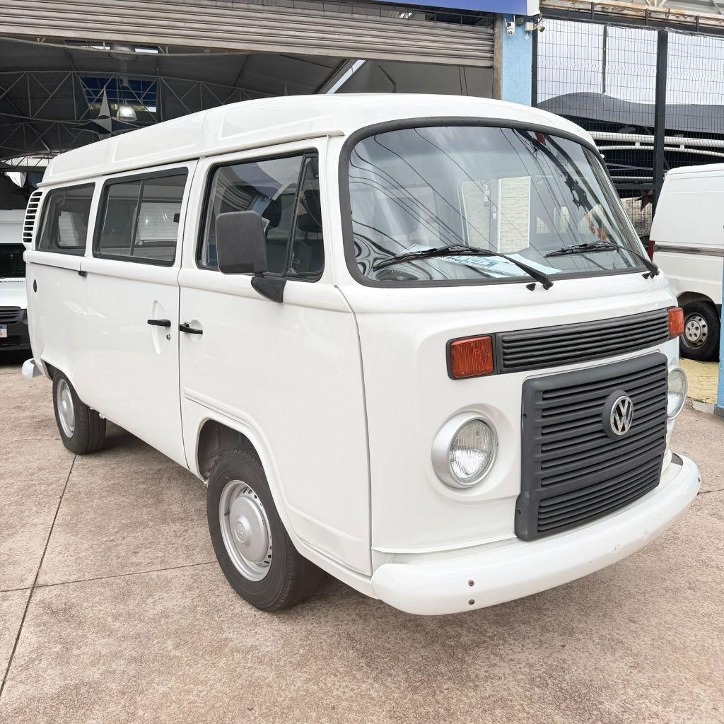 VOLKSWAGEN Kombi - Foto