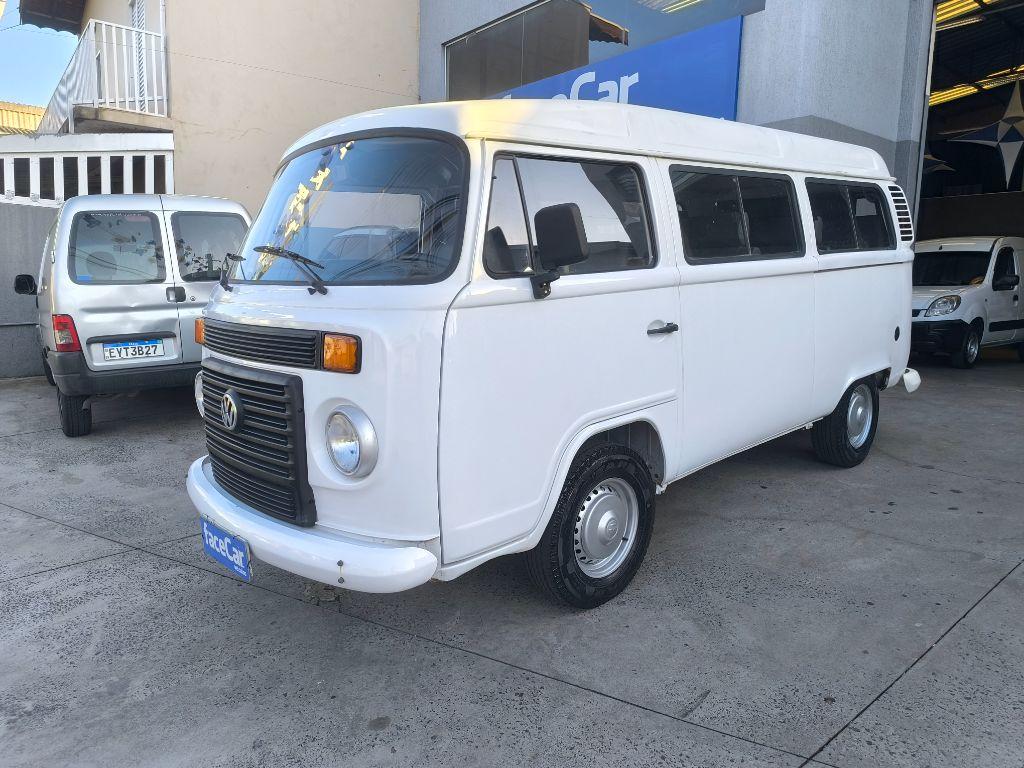 VOLKSWAGEN Kombi