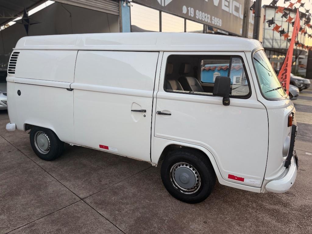 VOLKSWAGEN Kombi Furgão - Foto