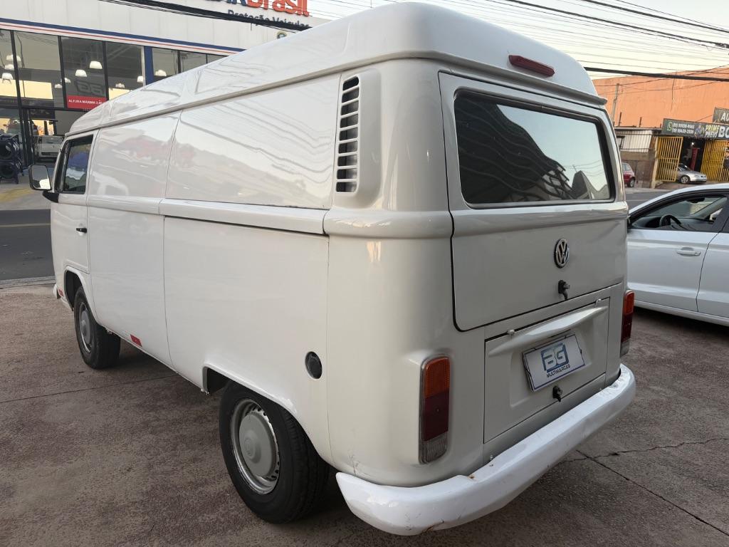 VOLKSWAGEN Kombi Furgão - Foto