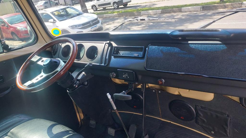 VOLKSWAGEN Kombi Furgão - Foto