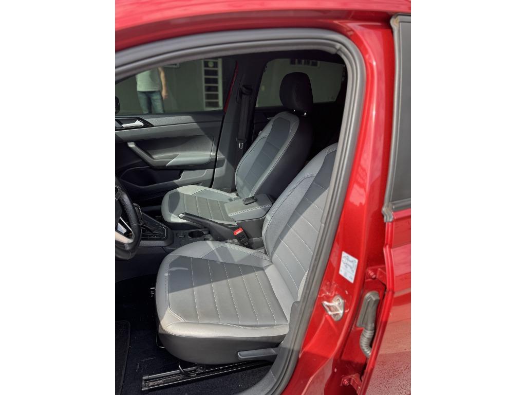 VOLKSWAGEN Nivus - Foto