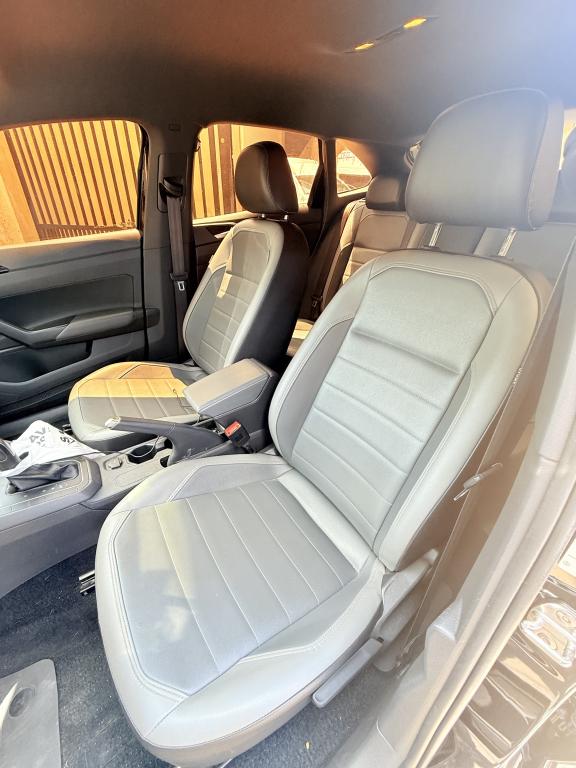 VOLKSWAGEN Nivus - Foto