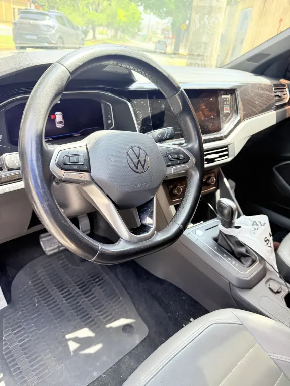 VOLKSWAGEN Nivus - Miniatura