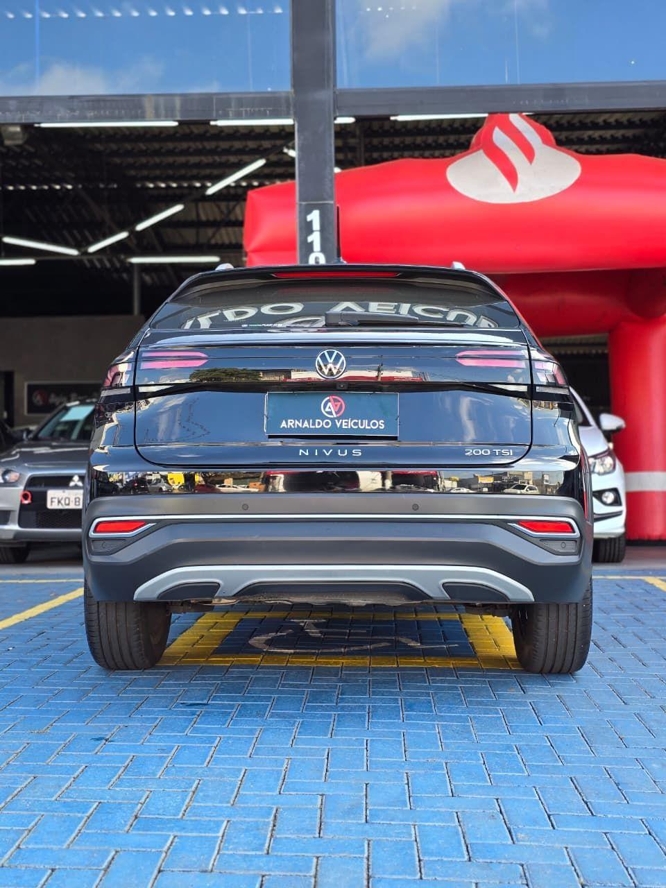 VOLKSWAGEN Nivus - Foto